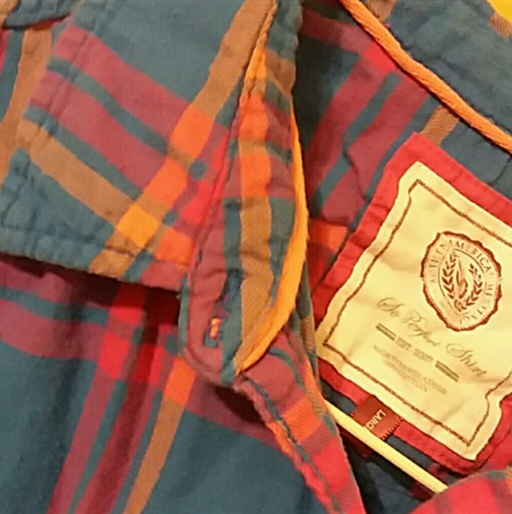 SO Button down - Picture 3 of 4